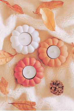 Pumpkin candleholder