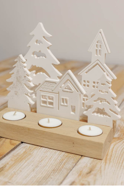 Christmas tea light holder