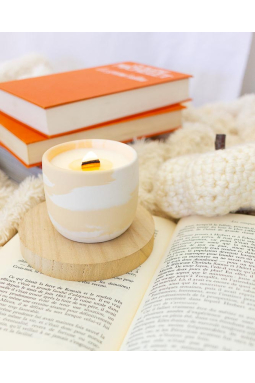 handmade caramel scented candle