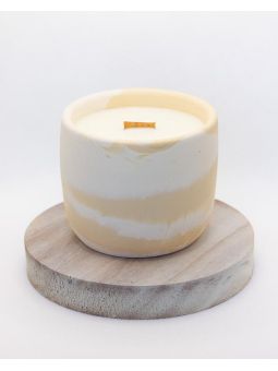 handmade caramel candle